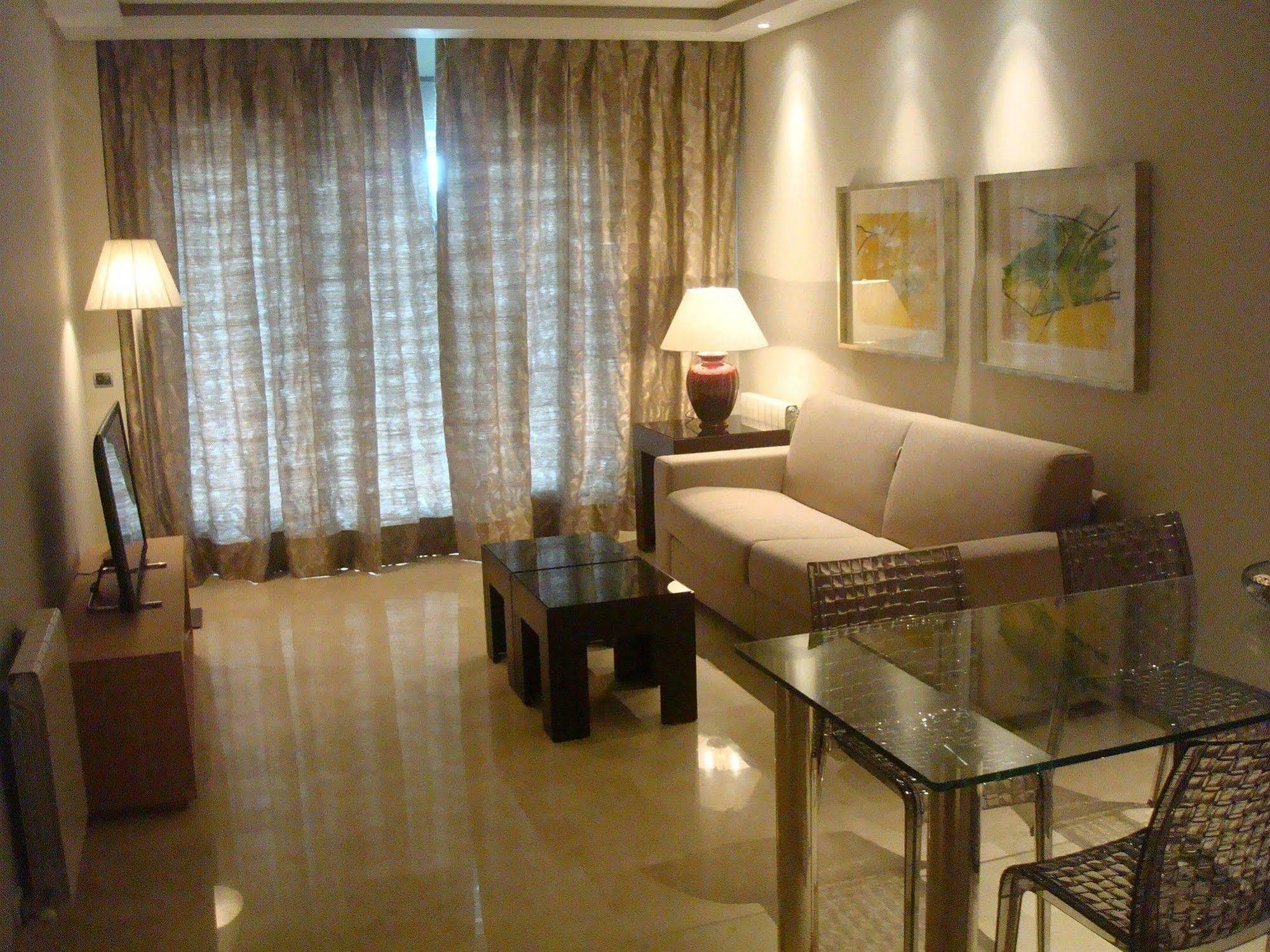 Aparthotel Artplatinum & Benalmádena