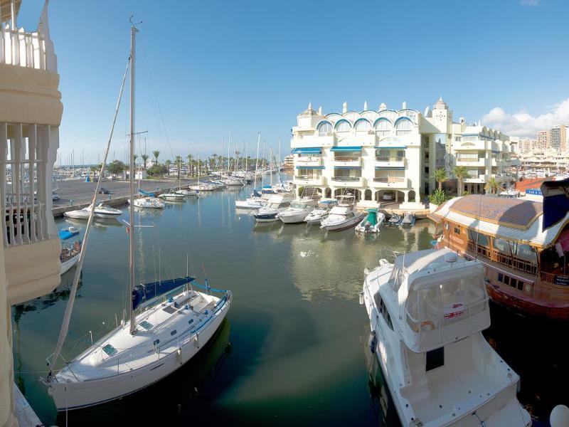 Puerto Marina And Golf *