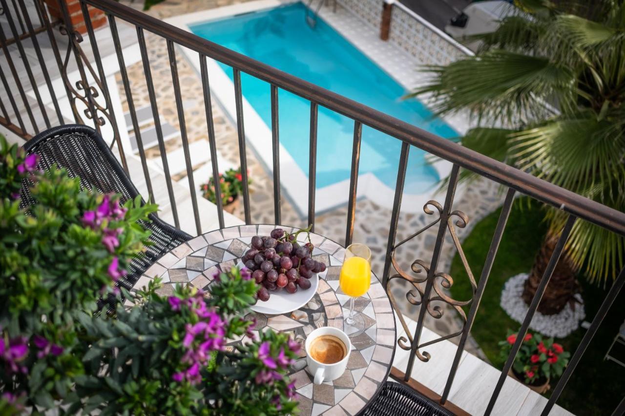 Hotel Boutique X Pueblo, Benalmádena