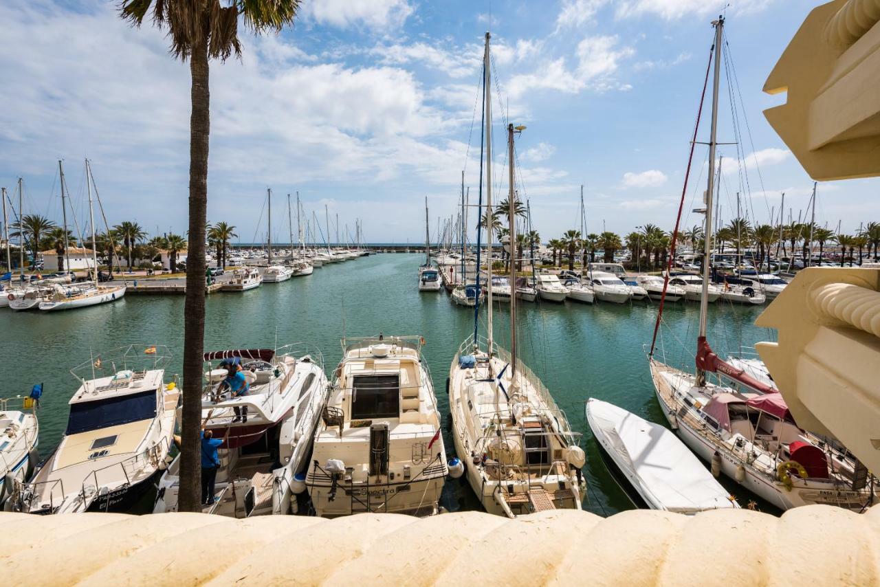 Apartment Wintowinrentals Luxury And Sea View Inside Puerto Marina