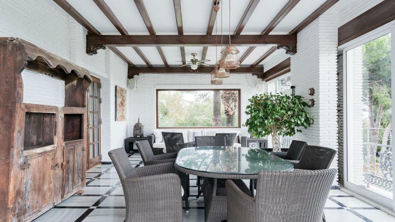 4mill Euro 700m2 Newly Renovated Mansion With Huge Garden And Large Heated Pool Villa Benalmadena