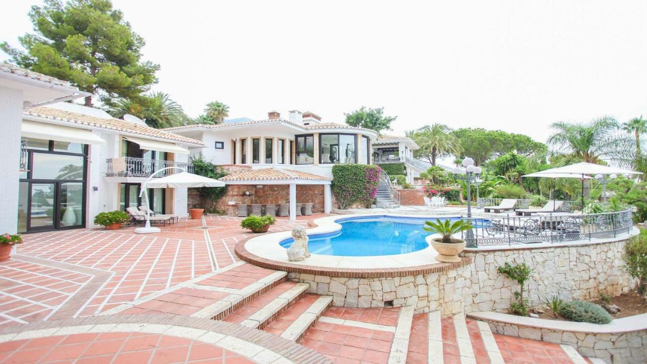 Villa 4mill Euro 700m2 Newly Renovated Mansion With Huge Garden And Large Heated Pool *