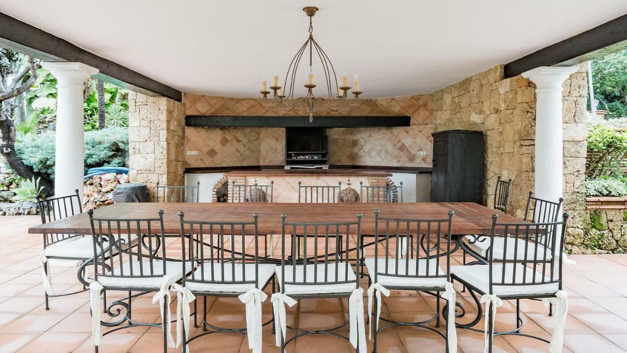 4mill Euro 700m2 Newly Renovated Mansion With Huge Garden And Large Heated Pool Benalmadena
