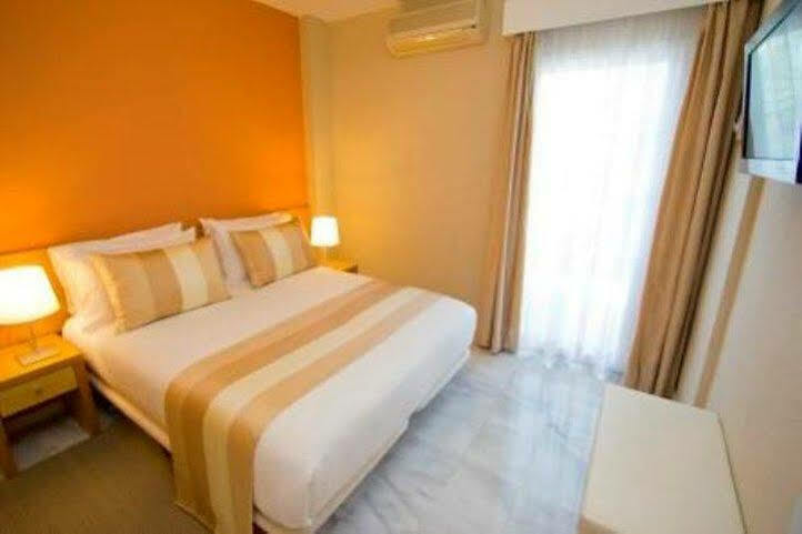 Royal Oasis Club At Pueblo Quinta Aparthotel Benalmádena