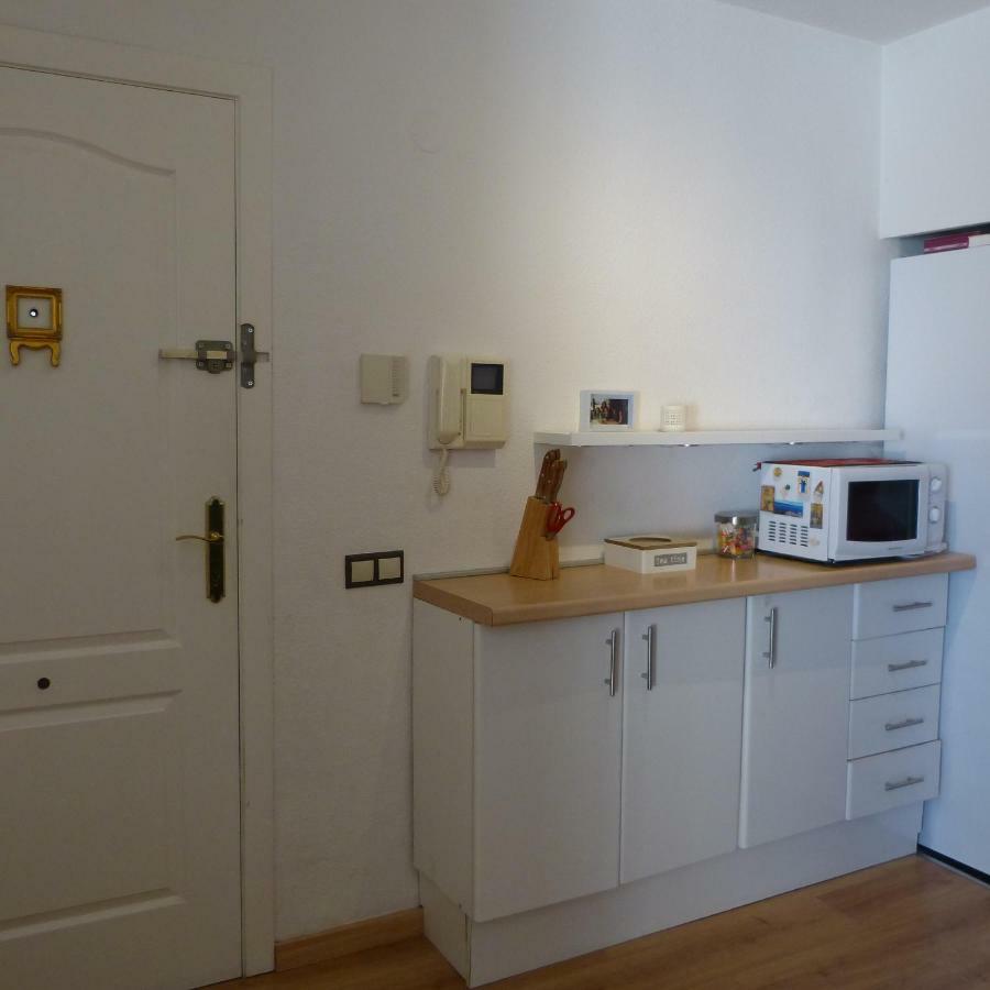 Sunny Sea View Apartment! Apartment *