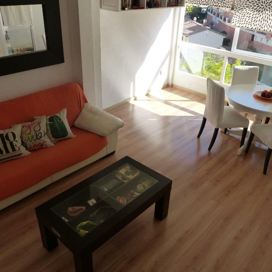 Sunny Sea View Apartment! Apartment *