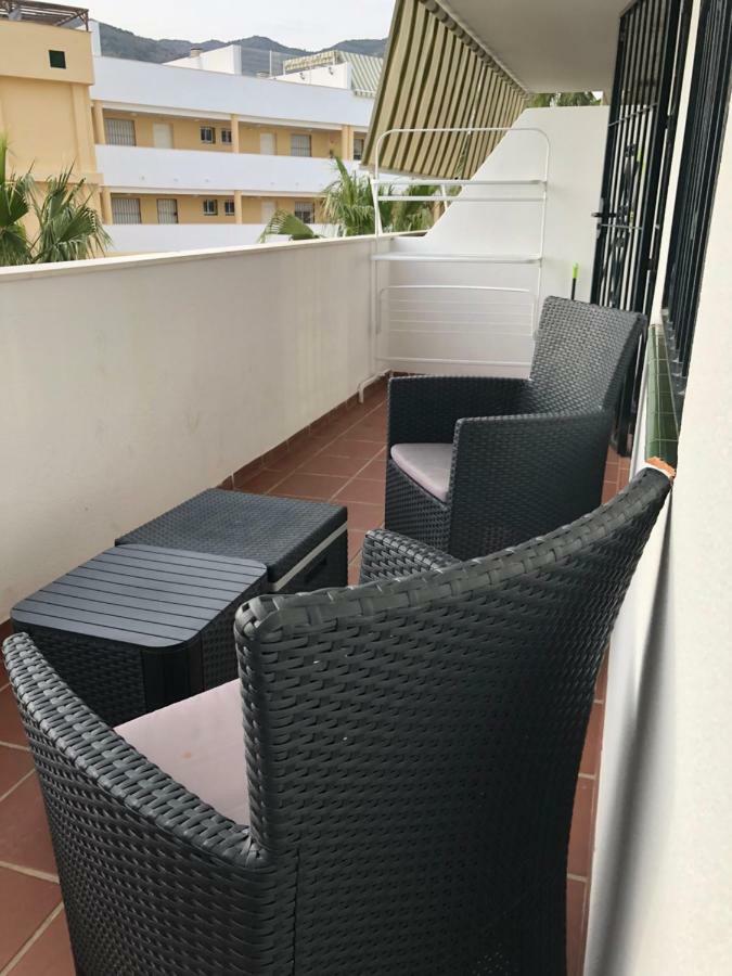Apartamento Con Vista A La Piscina Apartment Benalmadena