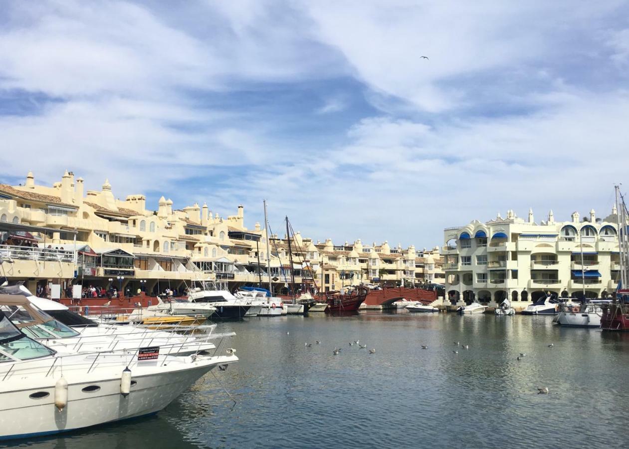 Magnificent Port-beach 5* Luxury Apartment *
