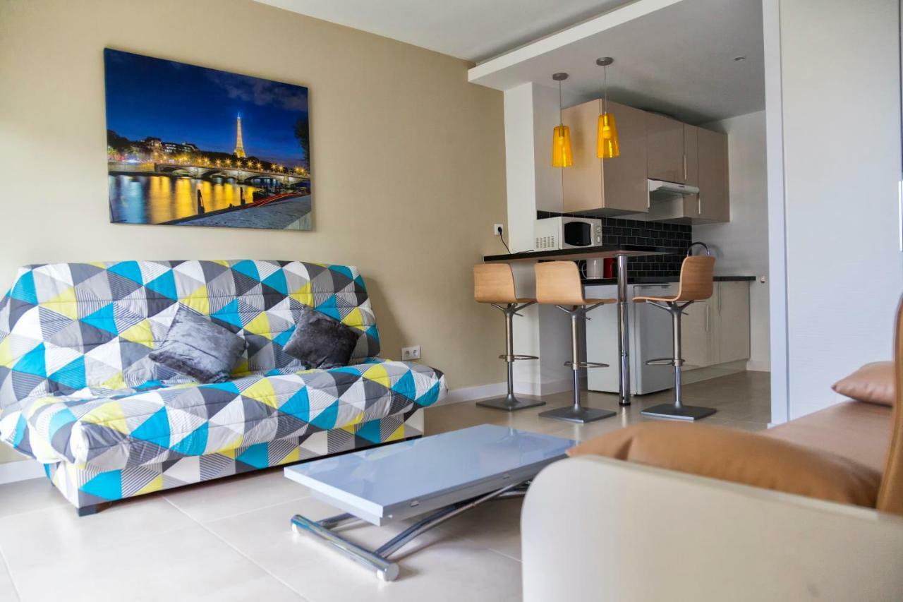 Apartment Estudio En Benalbeach