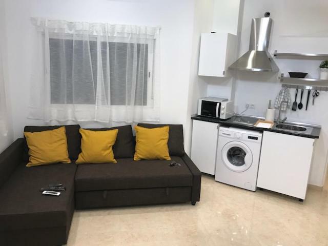 Puerto Marina Apartment