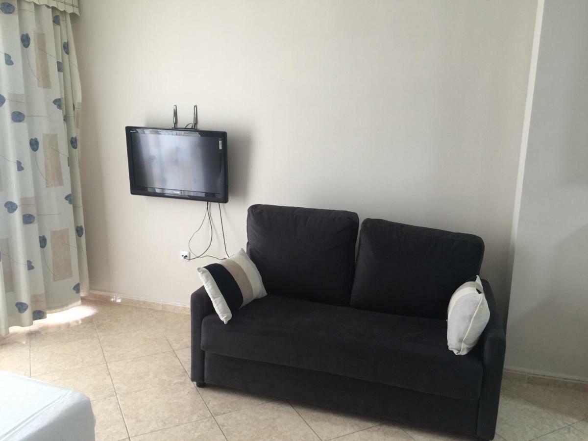 Holiday Benal Beach Apartment *