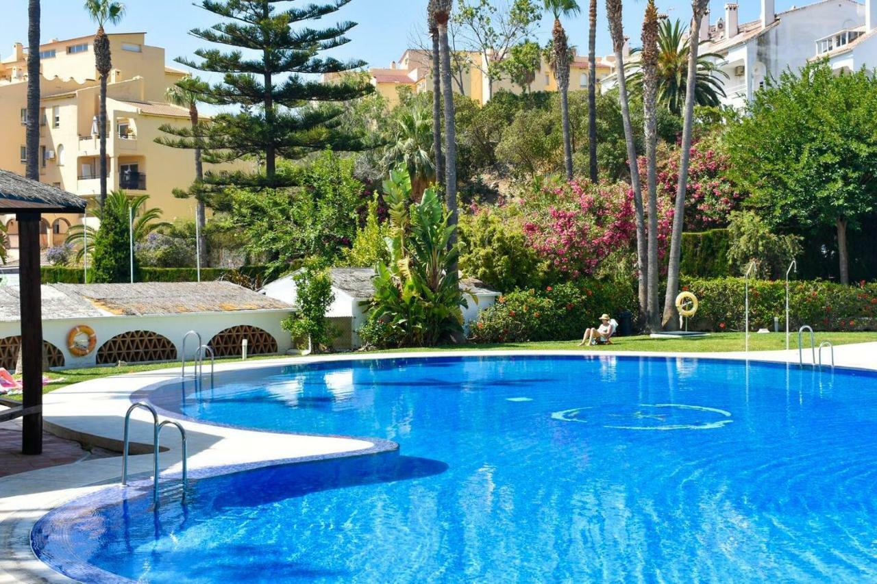 Holiday home Benalgolf House - *
