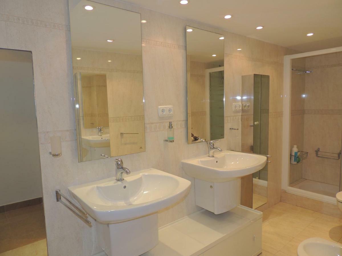 Ole Playa 6a, Front - A Pie De Playa, Sea Views - Vistas Al Mar, Parking, Puerto Marina Appartement