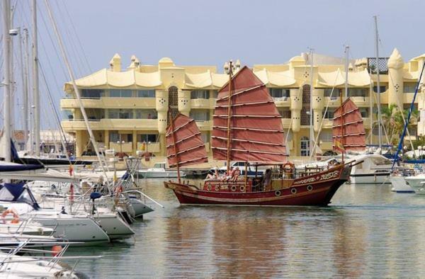Apartment Magnificent Port-beach 5* Luxury