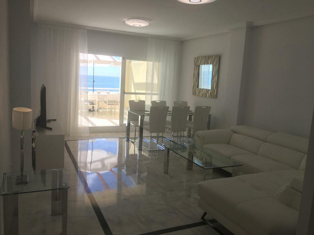 Magnifico Sea View Costa Del Sol Apartment Benalmadena