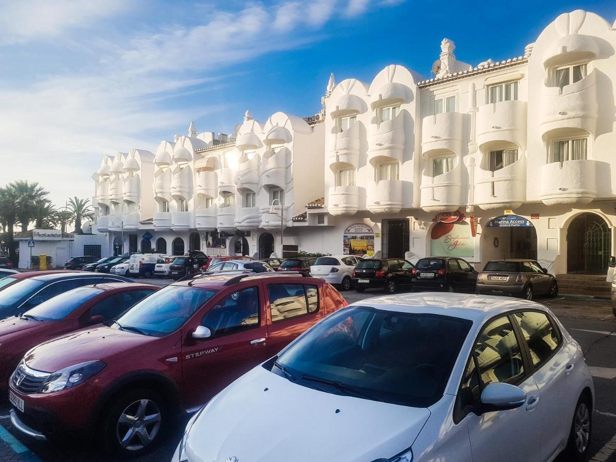 Homelystay-benalmadena, Puerto Marina Apartment Benalmadena