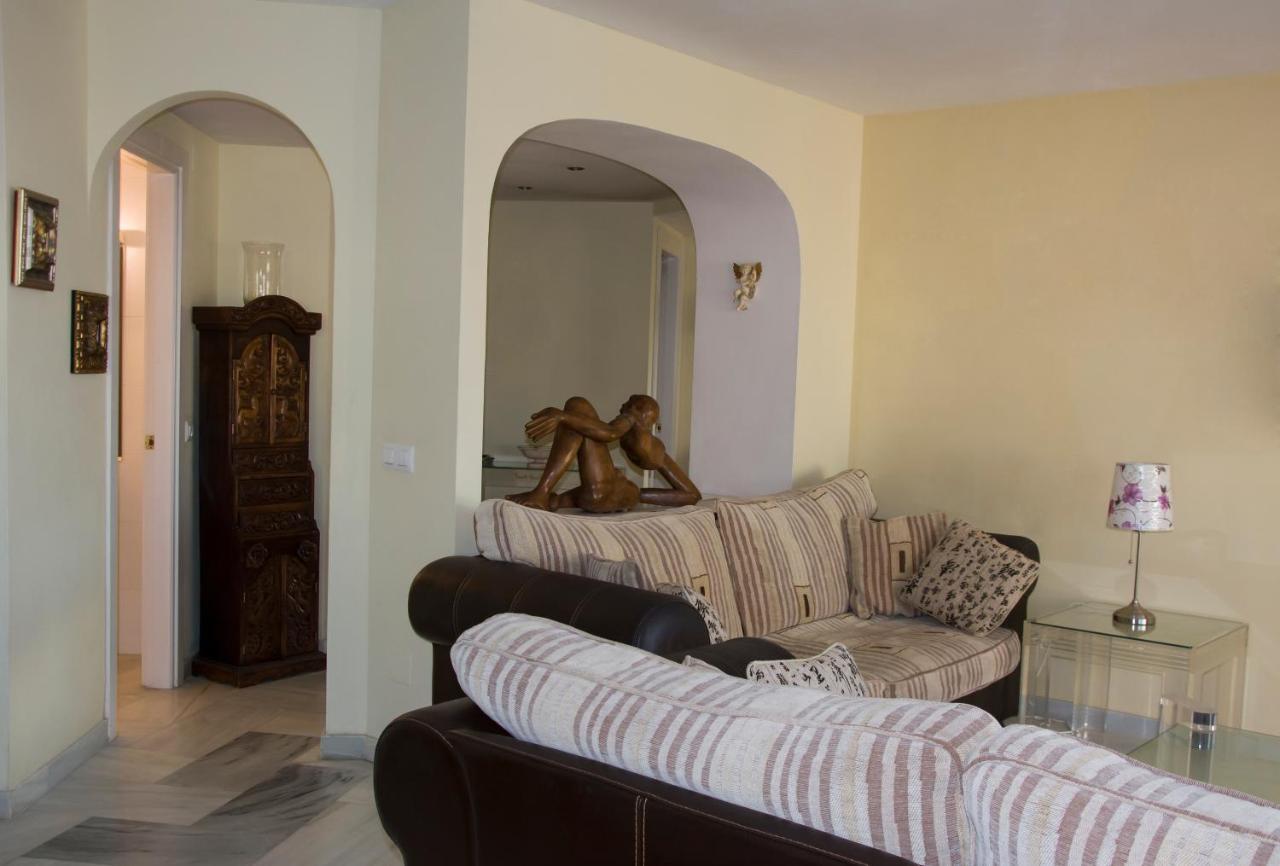 Magnificent Port-beach 5* Luxury Apartment