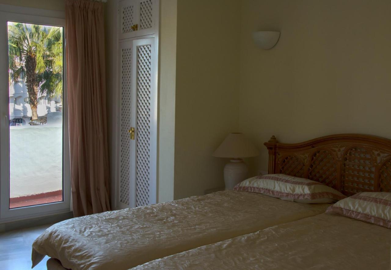 Magnificent Port-beach 5* Luxury Apartment Benalmadena