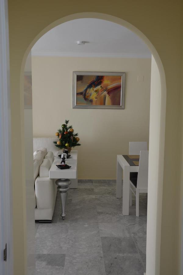Costa Quebrada Residencial 1 Apartment *