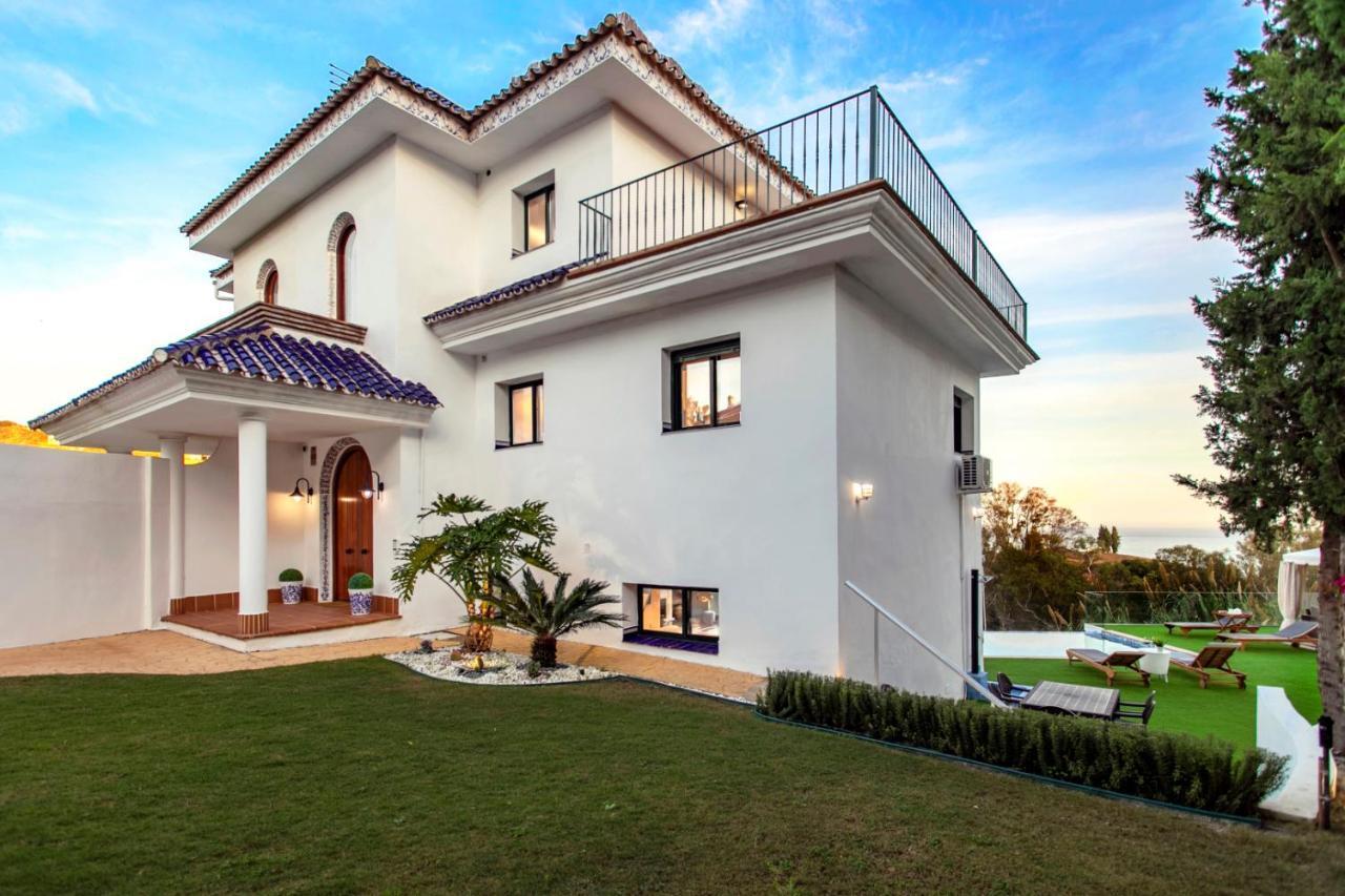 Luxury With Sea Views - Heated Pool-jacuzzi *