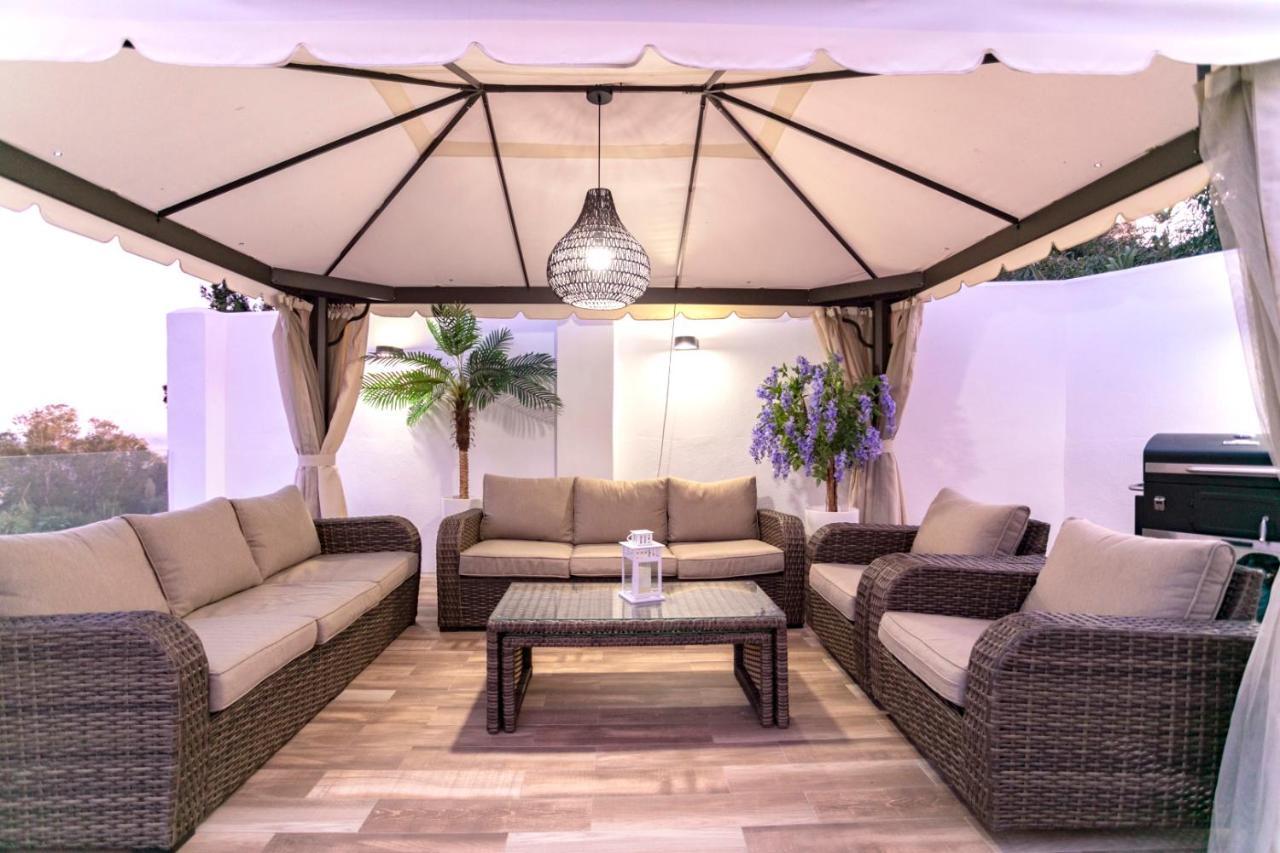Villa Luxury With Sea Views - Heated Pool-jacuzzi *