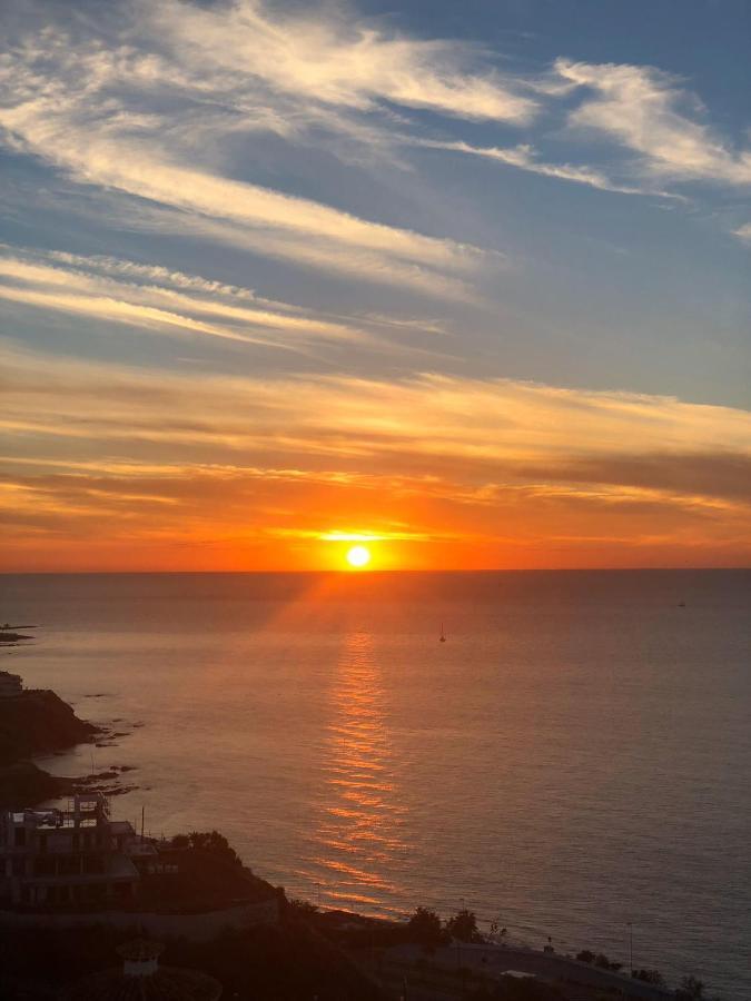 Sugar Hill House - Unique Luxury 180º Sea View Villa
