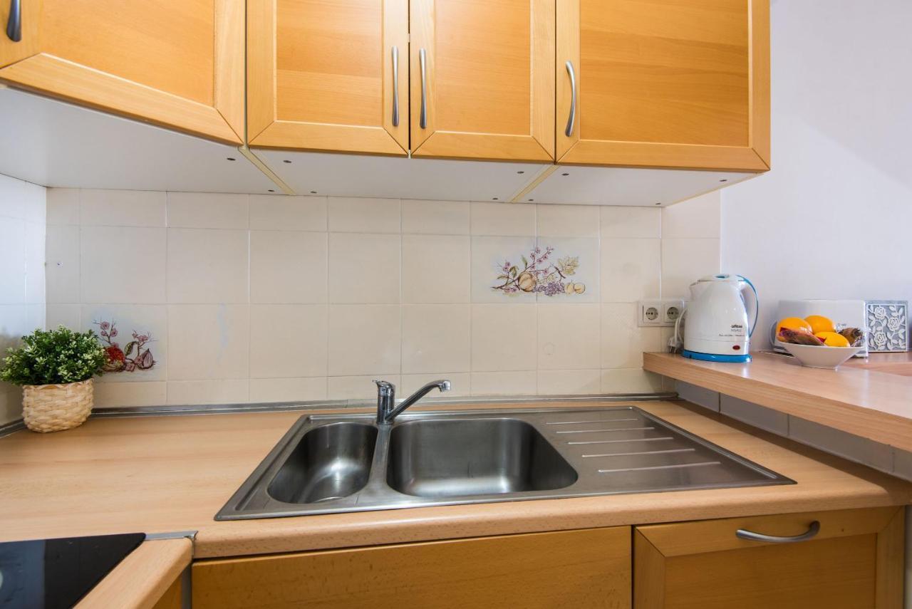 Carola 2 - Apartamento En Primera Linea Apartment *
