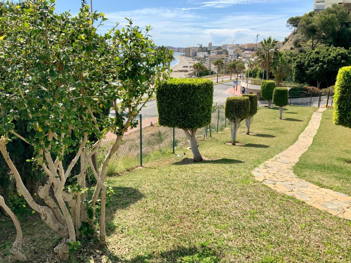 De 2 Dormitorios, Gran Terraza, Vistas Al Mar Cerca Playa Carvajal Benalmadena