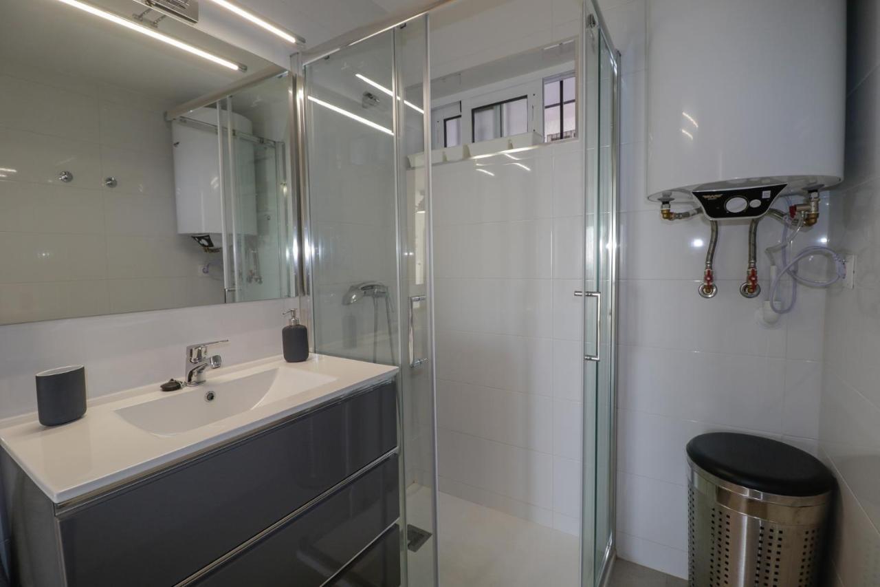 New, Sunny, Near The With Sea Views Appartement Benalmádena