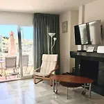Apartamento En Puerto Marina B32