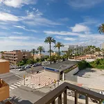 Benalmadena, Frente A La Playa Y Puerto Marina
