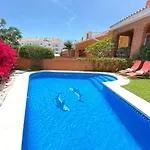 Villa With Heated Private Pool, Sea View& Turkish Sauna