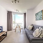 Vb San Fermin 2Bdr Apt With Sea Views