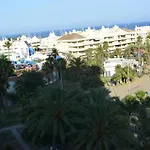 Vistas Frontales Al Mar