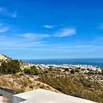 Bayview -Superb Luxurious Sea View Penthouse With Private Hot Tub By Solrentspain