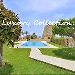 Don Gustavo 2 Bedroom Beach Front Apt, Sea Views