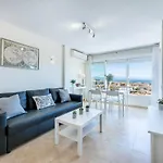 797 Holiday Rentals- Espectacular Piso Con Vista Al Mar Y Al Puerto