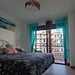 Coqueto Apartamento En Puerto Marina Con Piscina