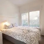 El Higueron. South Beach 4. 3 Bedrooms, Sea Views, Terrace And Pool