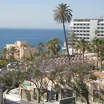 Apartamento junto al mar en Puerto Marina