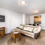 Lxr Marysol II 2Bdr. Apt