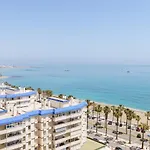 Amazing Views Beachfront Apartment With Swimming Pool