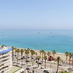 Amazing Views Beachfront Apartment With Swimming Pool