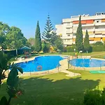 797 Holiday Rentals - Piso Para 4 Con Amplia Terraza Al Jardin Y Al Mar