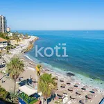 Koti Rentals - Albatros