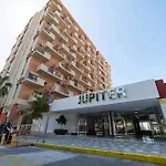 Apartment In Jupiter 5 Pools