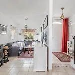Townhouse Close To The Beach