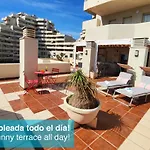 Benal Beach Deluxe Apartment With Panoramic Sea Views