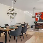 Beachclose Family Apartment In Benalmadena By Costarentals - Ref 185