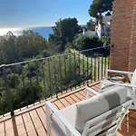 Tranquil 3 Bed Villa With Private Pool + Sea View!